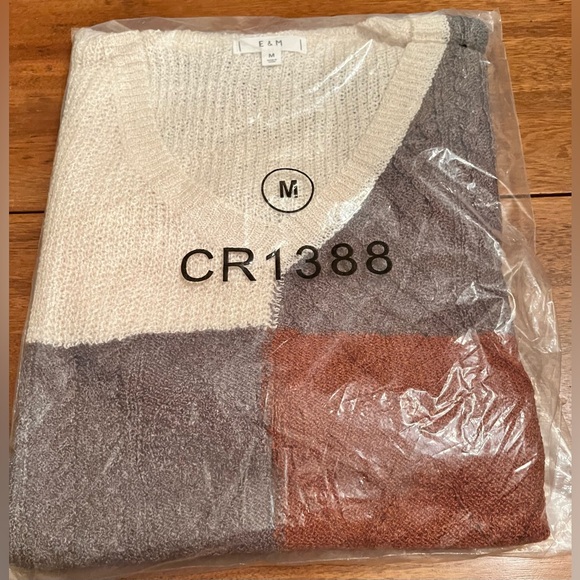 E & M Sweaters - E&M Colorblock Knit Sweater - Cream, Gray & Rust